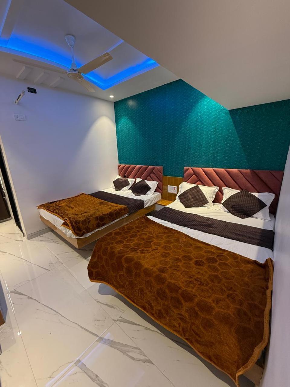 Hotel Madhuban Aurangābād Extérieur photo